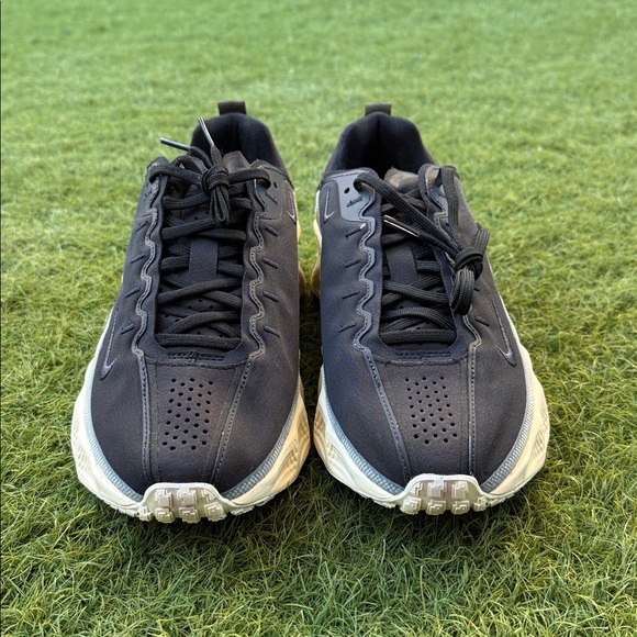 Nike AVA Rover - Picture 2 of 5